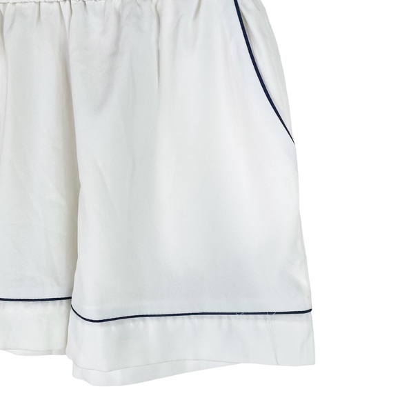 Oak + Fort White Pull On Short - Picture 5 of 6